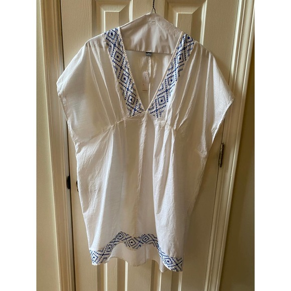 Old Navy Swim Cover Up Medium Short Sleeves White with Blue Embroidery NEW - Picture 1 of 8